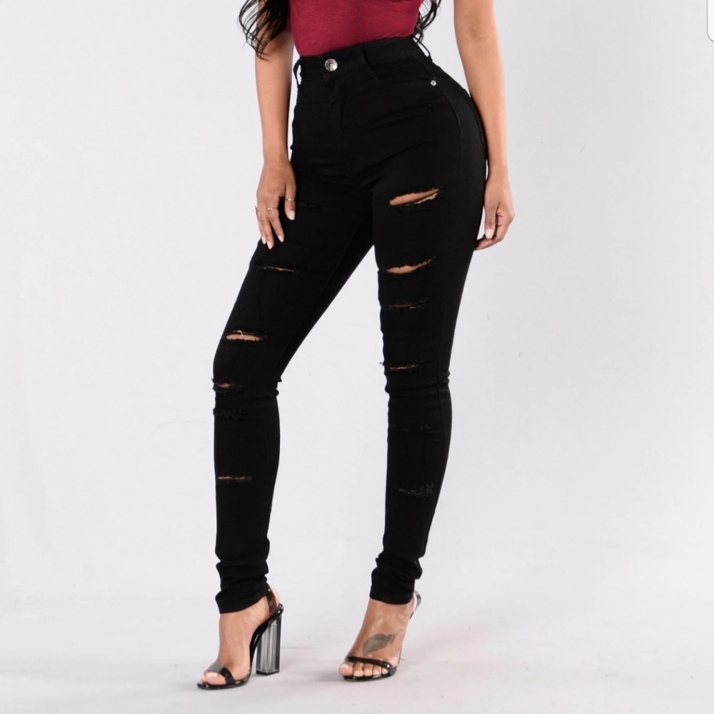 Fashion Nova Hug So Tight Jeans